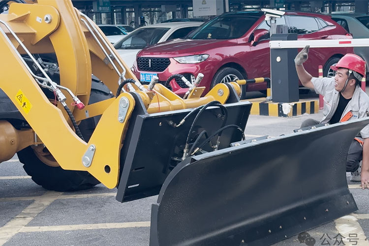 Alat Pembajak Salju Wheel Loader Alat Pembajak Salju Wheel Loader