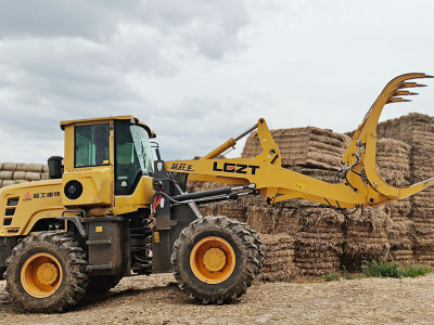 Small Pitchfork Wheel Loader